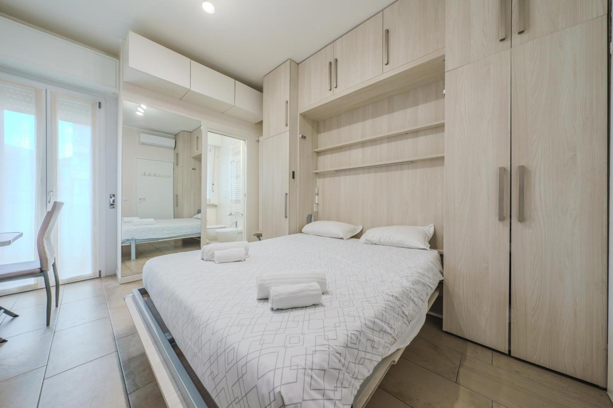 Cristel Apartment - 15 Min Da Milano Cormano Luaran gambar